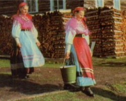 Lányok, asszonyok a világban