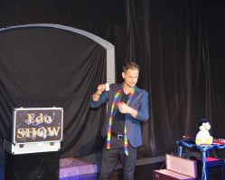 Bűvész show az Igézőben