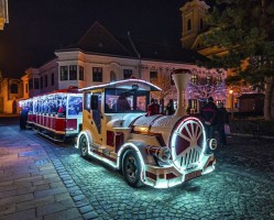 Adventi Fényvonat