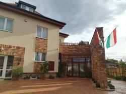 HTBK-est -Vendég DOLHAI ATTILA a Vörösmarty Szinház  igazgatója