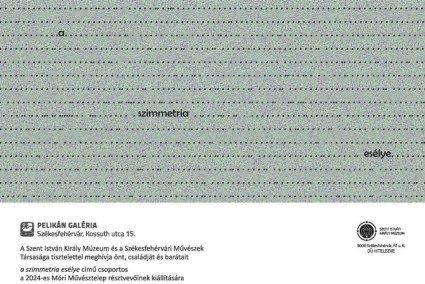 a szimmetria esélye